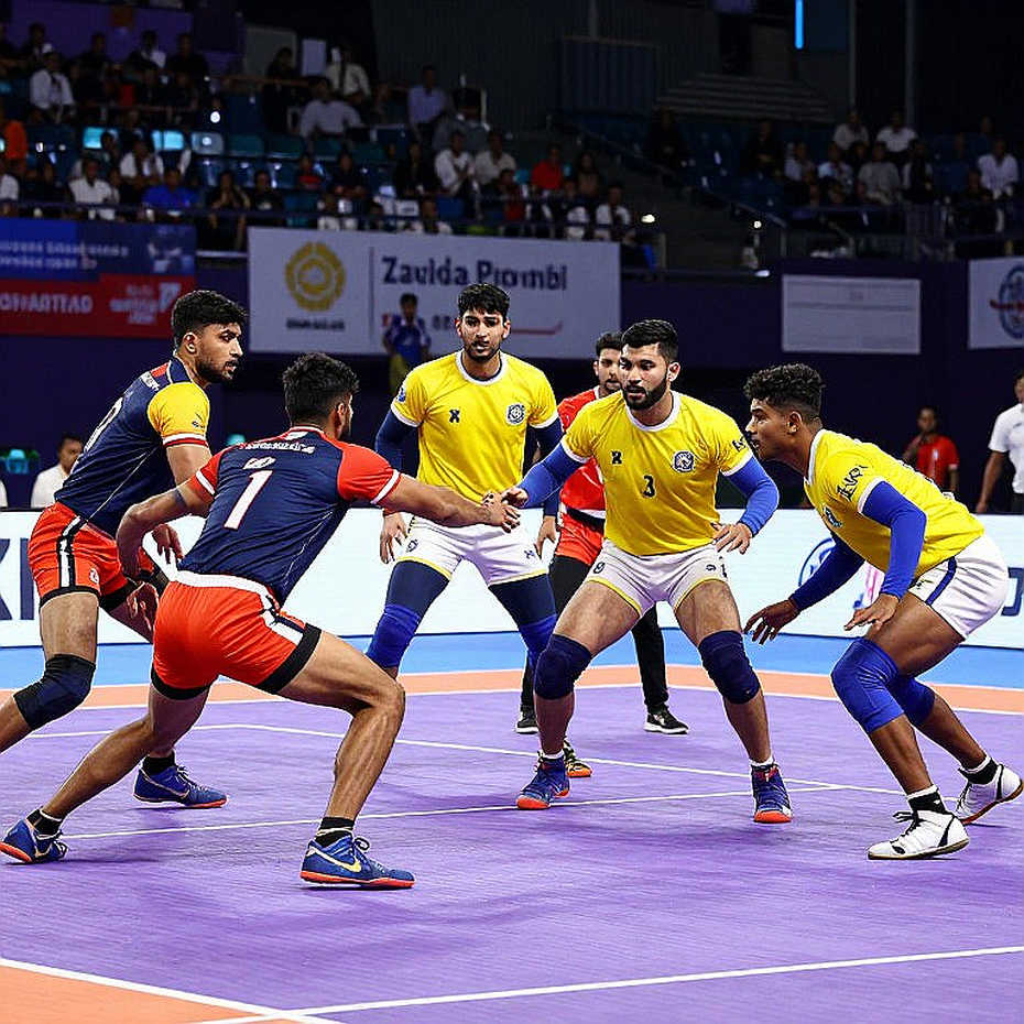 ছয় ফুটের লাফ আর ২.৬ কোটির বোঝা: নাগোয়ায় ভারতের শিরোপা রক্ষার আসল মাপকাঠি